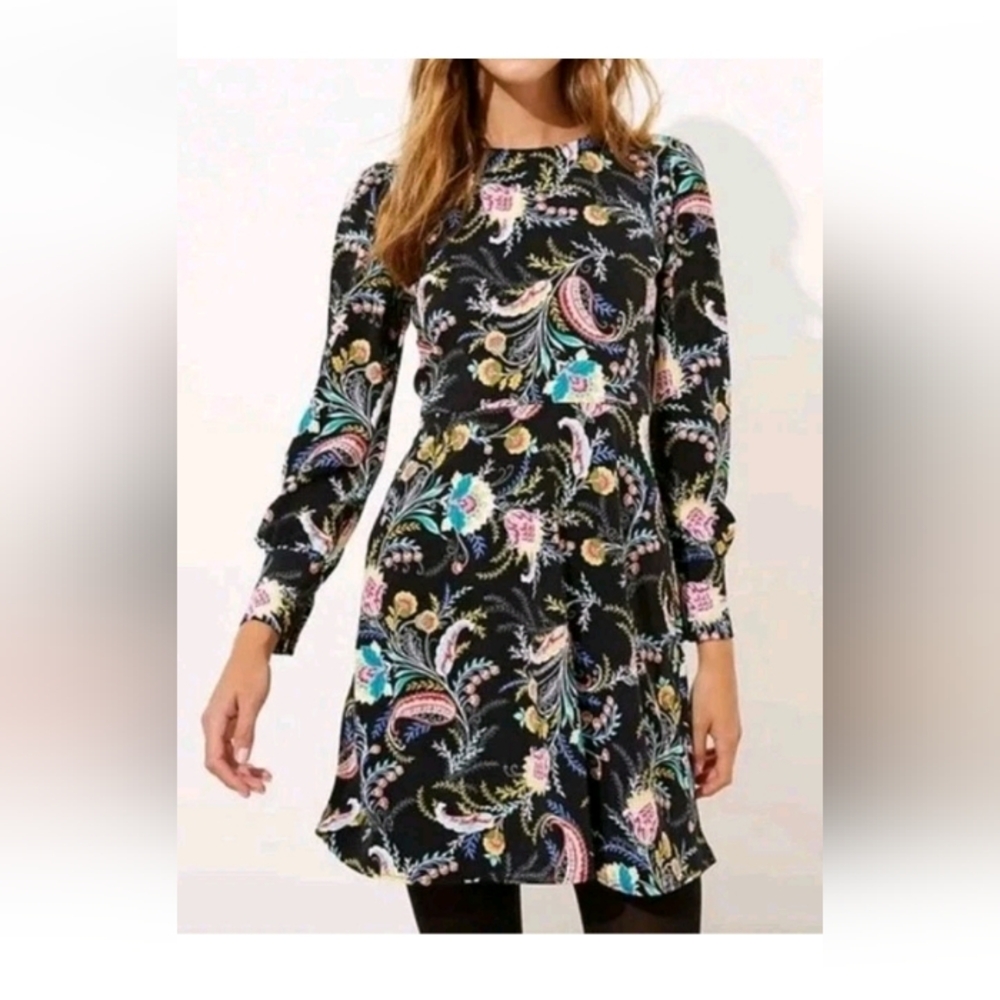 Ann Taylor Loft Black Floral Print Fit and Flare Long Sleeve Dress Size 8 NWT